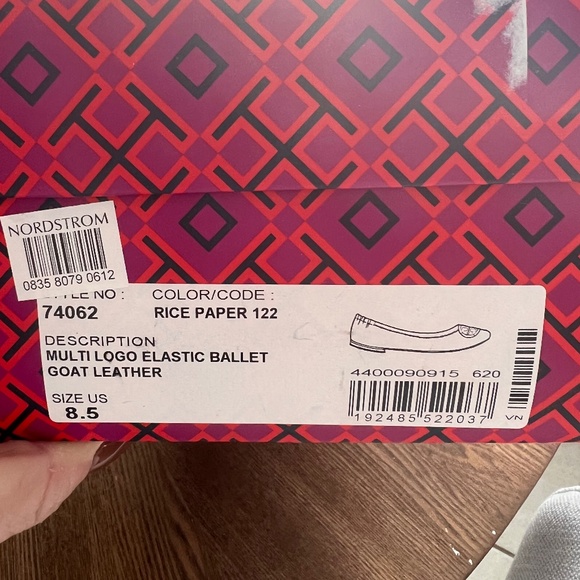 Tory Burch Flat - Picture 4 of 4